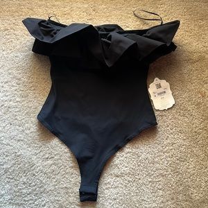 NWT Altar’d State Ruffle Strapless Bodysuit